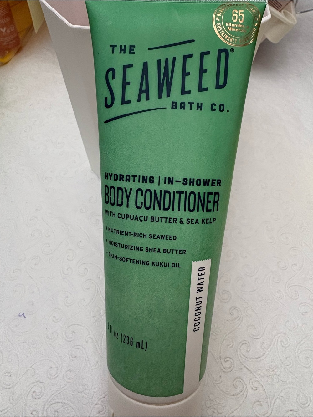 Hydrating In-Shower Body Conditioner — Green (Coconut Water)